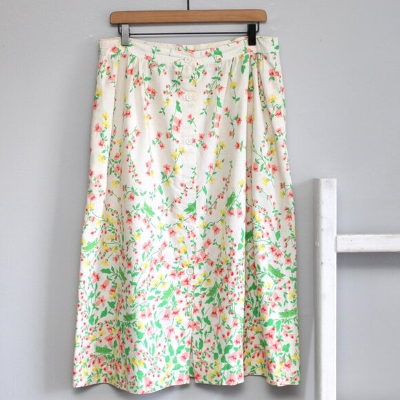 herman geist Dresses & Skirts - Herman Geist VTG White Grasshopper Floral Print Button Down Midi Skirt Size XL
